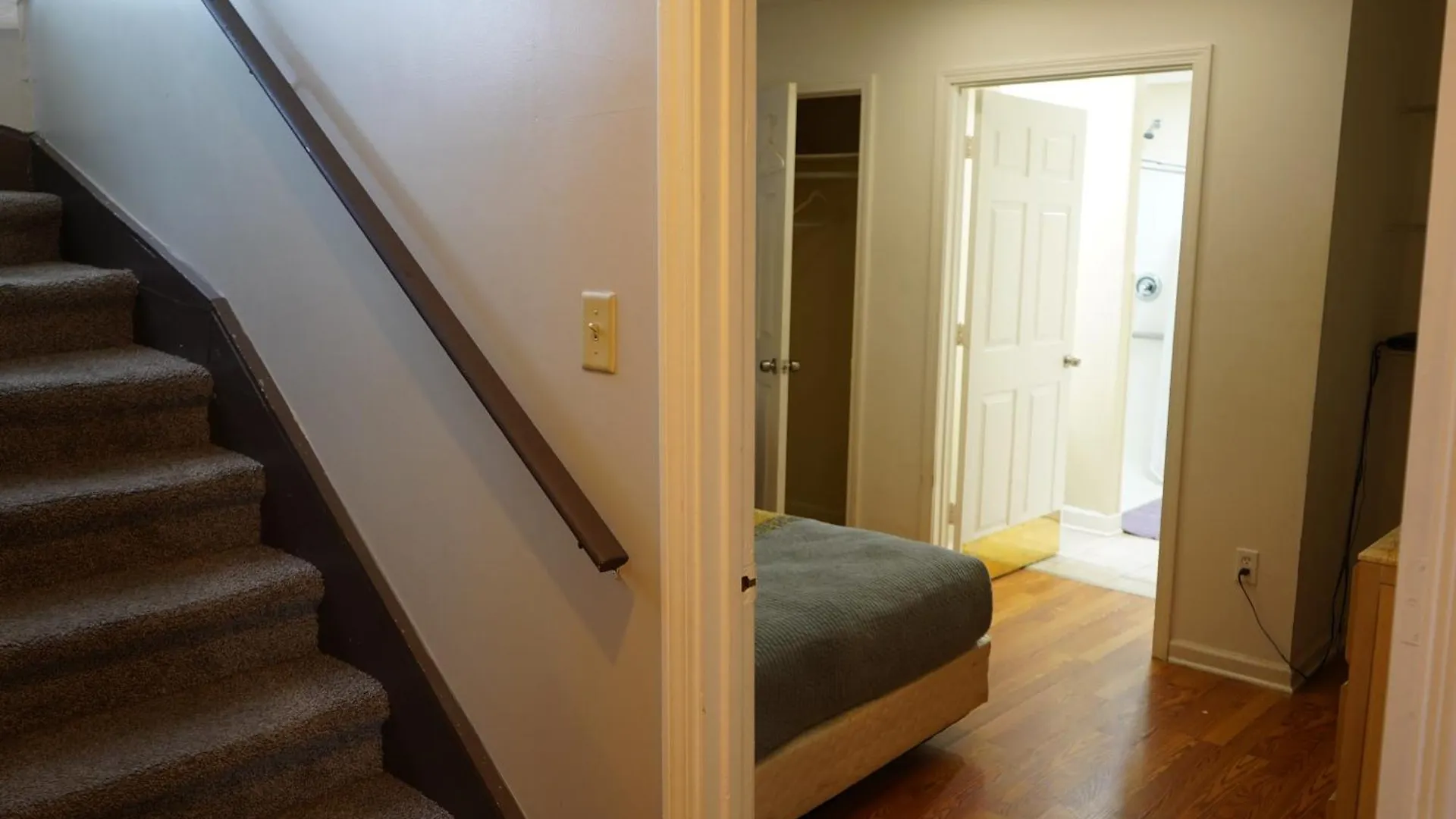 ממפיס Chic Midtown 6Br Main House And 3Br Cottage 0*,